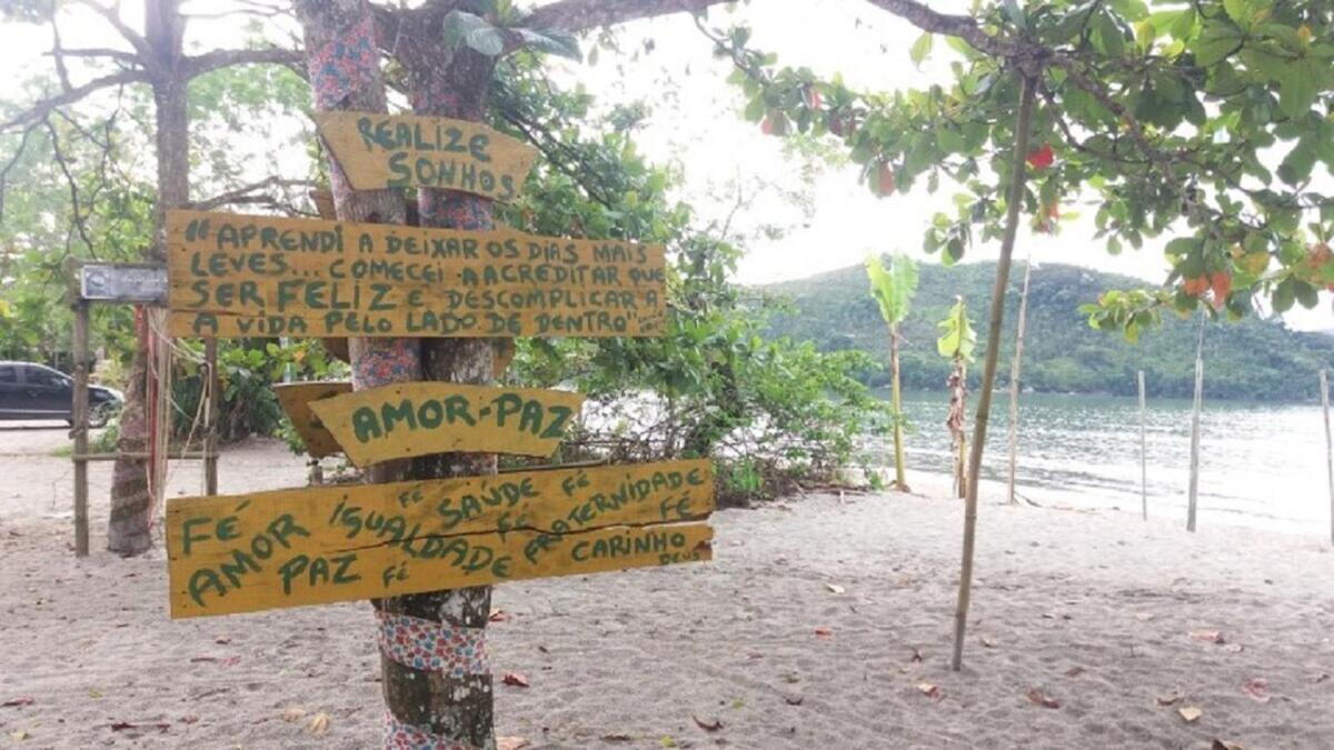 Bh06 - Barra Seca - Bh6: Gostosa, Espacosa, Com Ar - 200 Mts Da Casa de férias Ubatuba