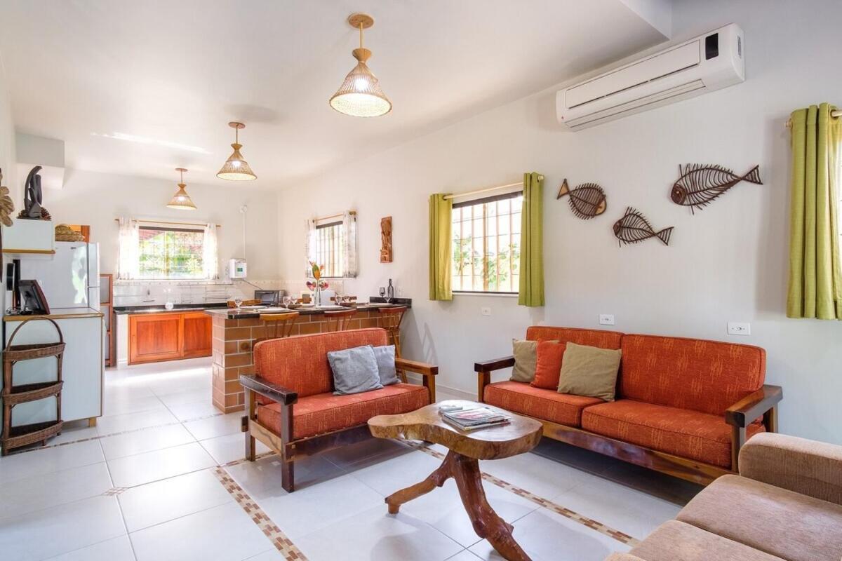 Casa de férias Bh06 - Barra Seca - Bh6: Gostosa, Espacosa, Com Ar - 200 Mts Da